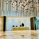 Vserve Modern Oasis Canal & Burj Views
